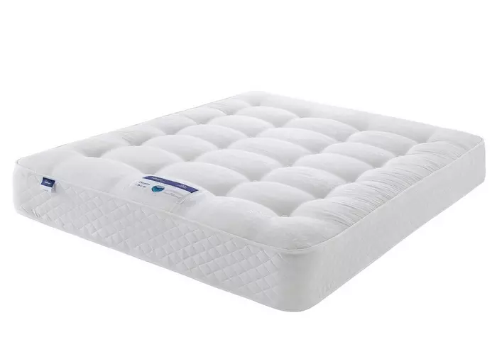 111-00454_lead-image_01_silentnight-epping-miracoil-ortho-mattress-v2