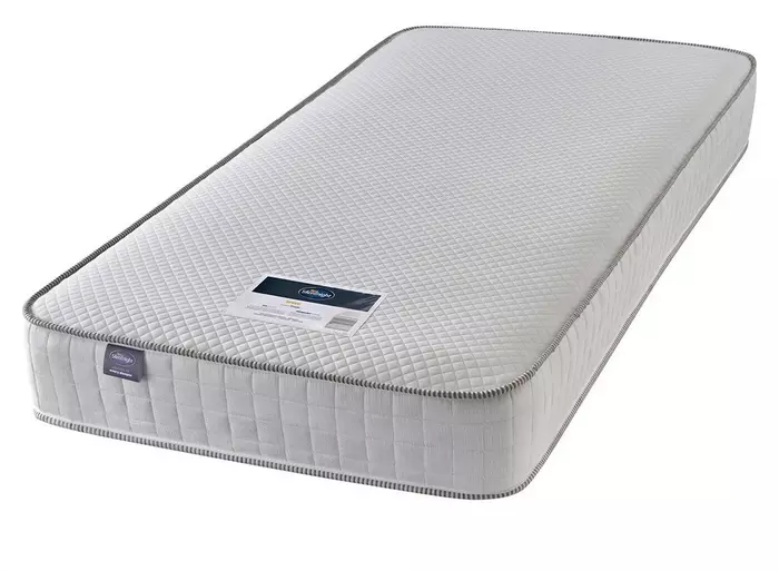 133-01087_lead-image_01_Brave-mattress
